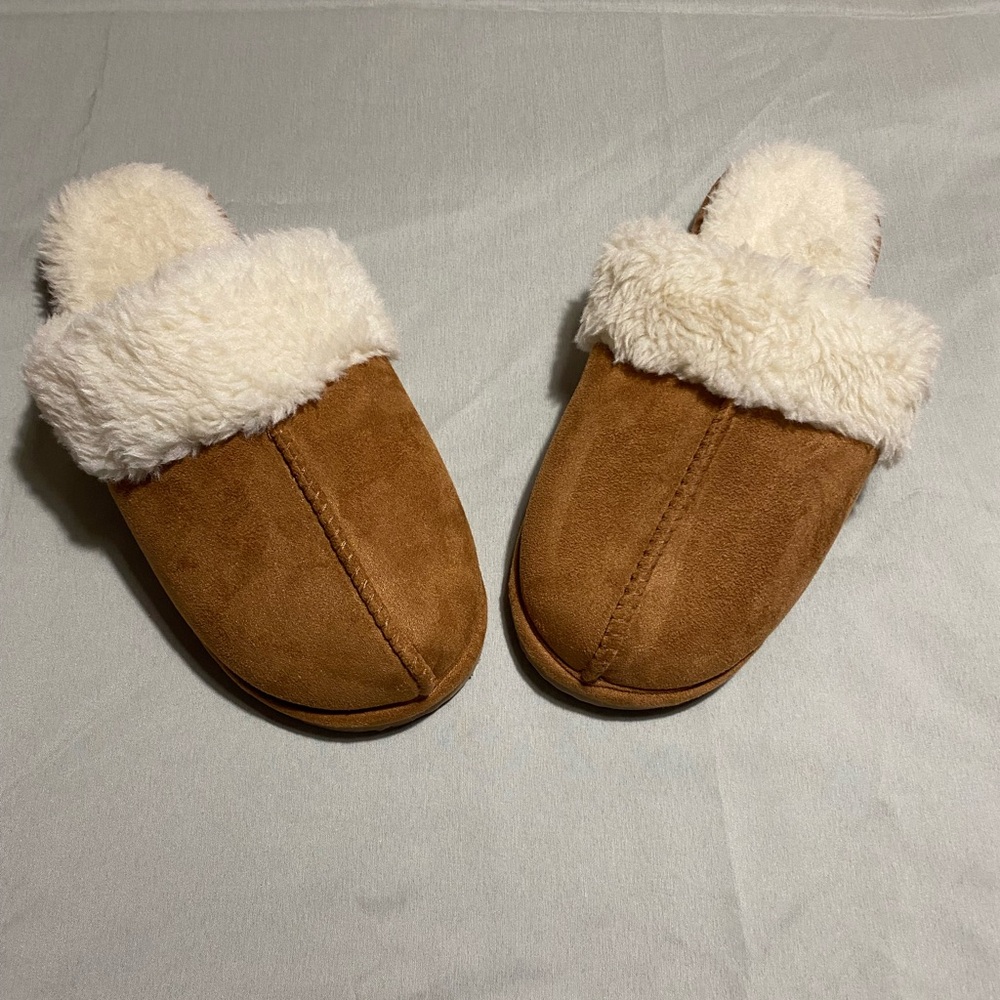 Fuzzy Memory Foam Slippers